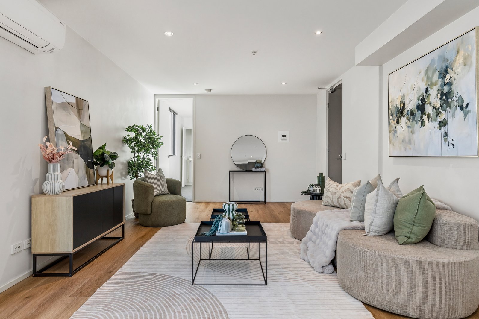 Gallery: 410/83 Queens Road