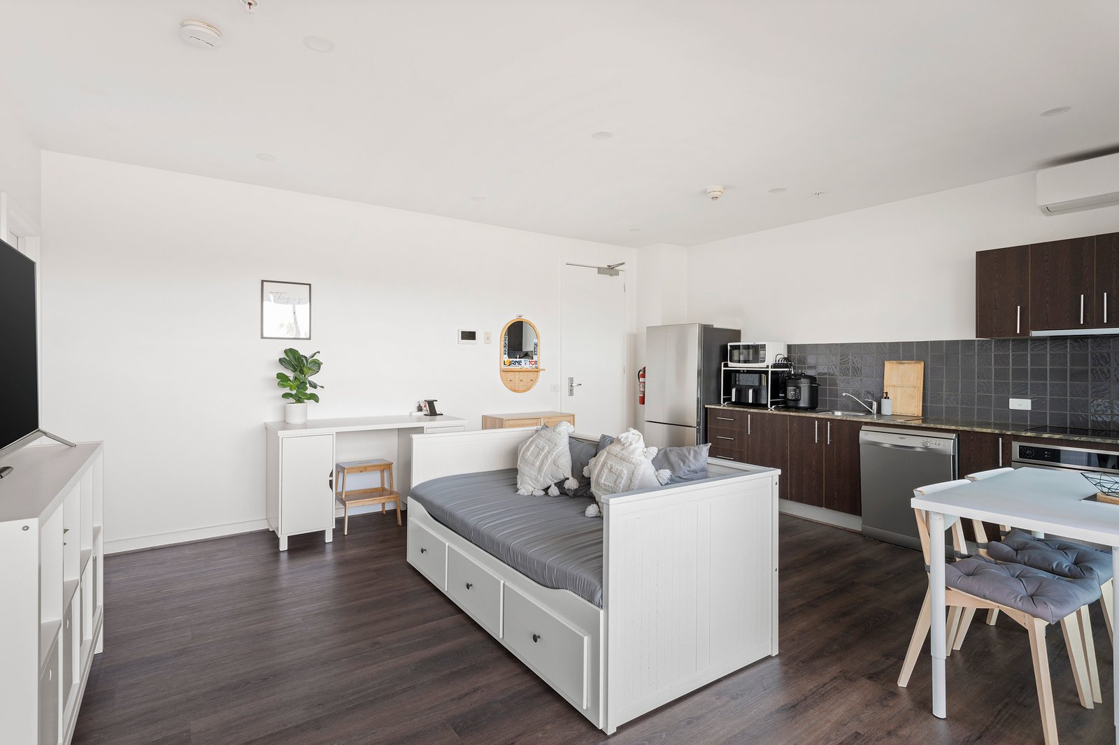 Real Estate and Property in 4/109-111 Wellington Street, St Kilda, VIC