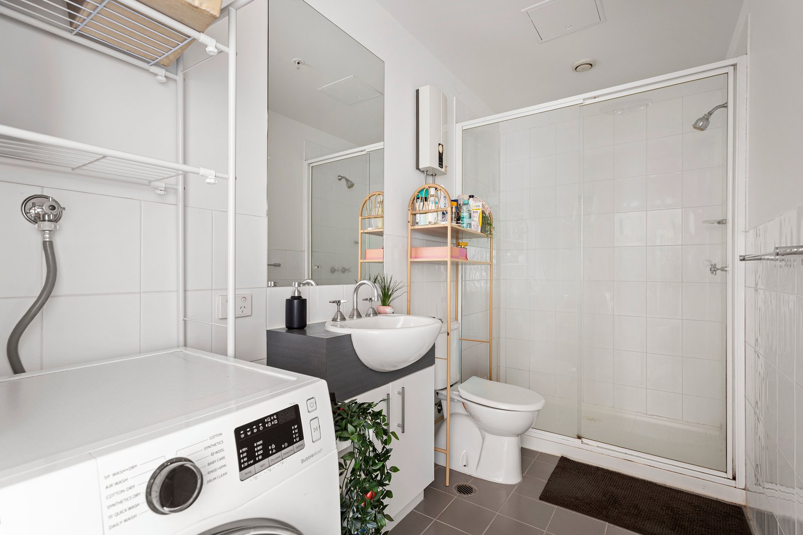 Real Estate and Property in 4/109-111 Wellington Street, St Kilda, VIC