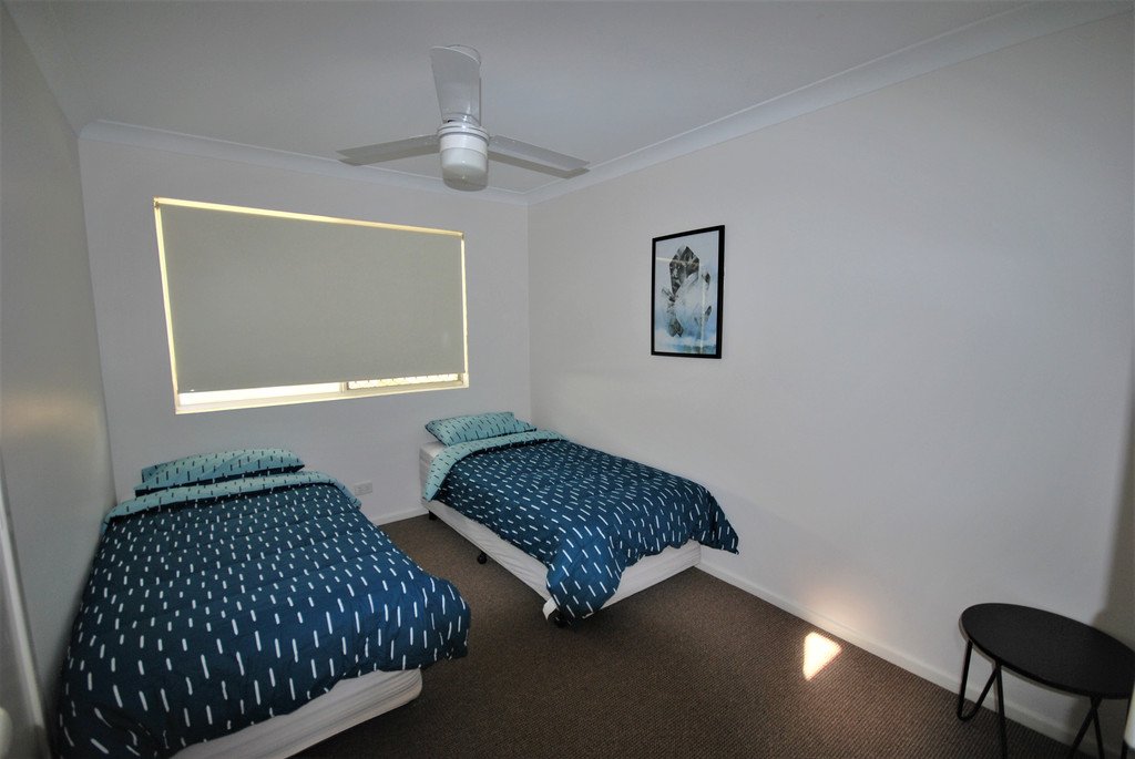 4/109 Albatross Avenue MIAMI 7