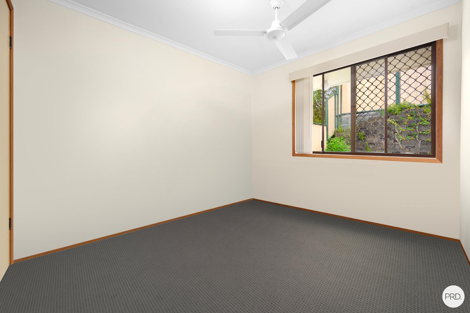 4/11-15 Lindfield Road HELENSVALE 4