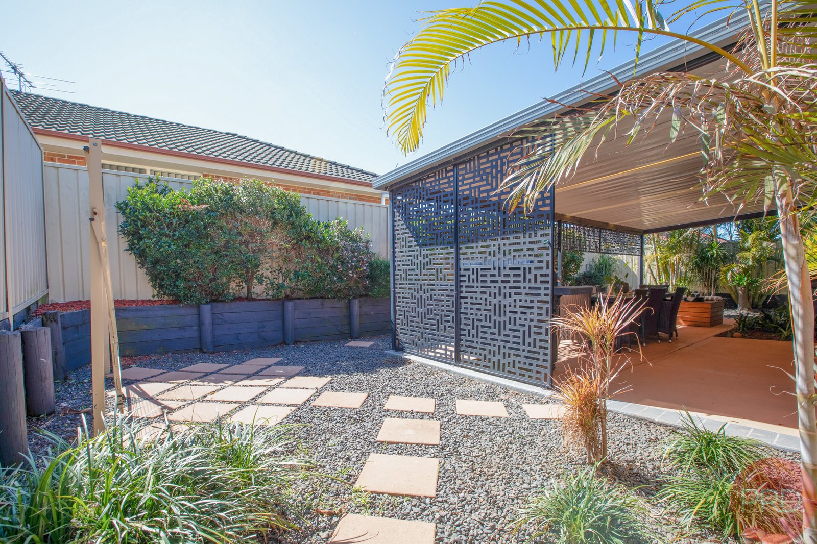 4/11-19 Stanton Drive RAWORTH 11
