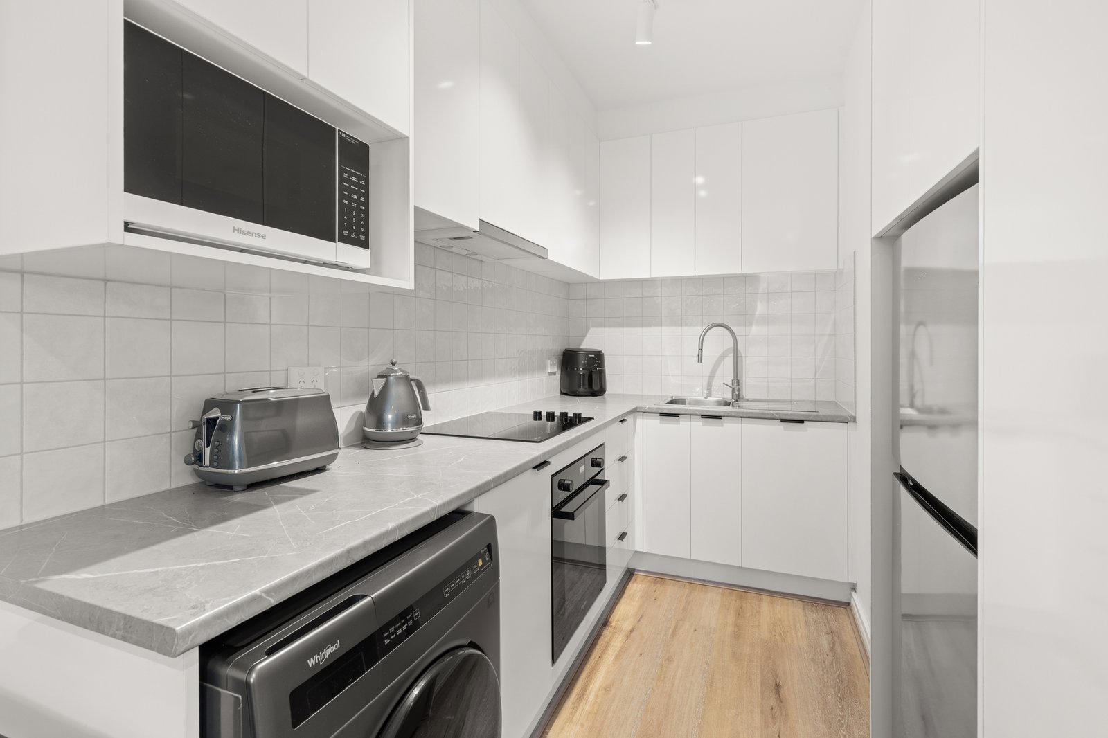 Gallery: 4/11 Belmont Avenue