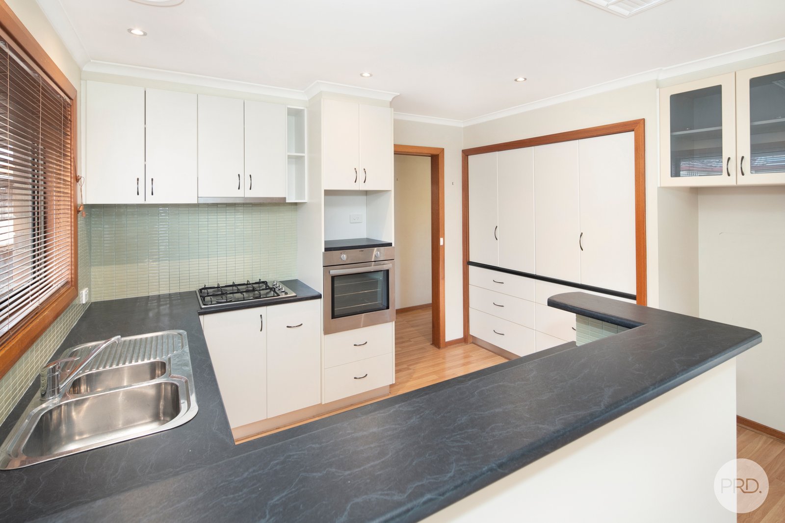 411 Cooke Street REDAN 6