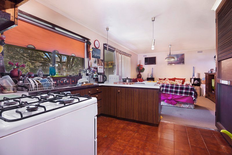 4/11 Hayes Street IRONBARK 3