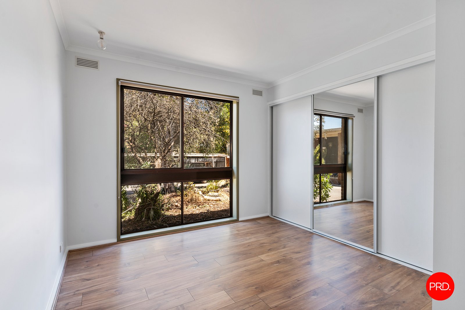 4/11 Hayes Street IRONBARK 9