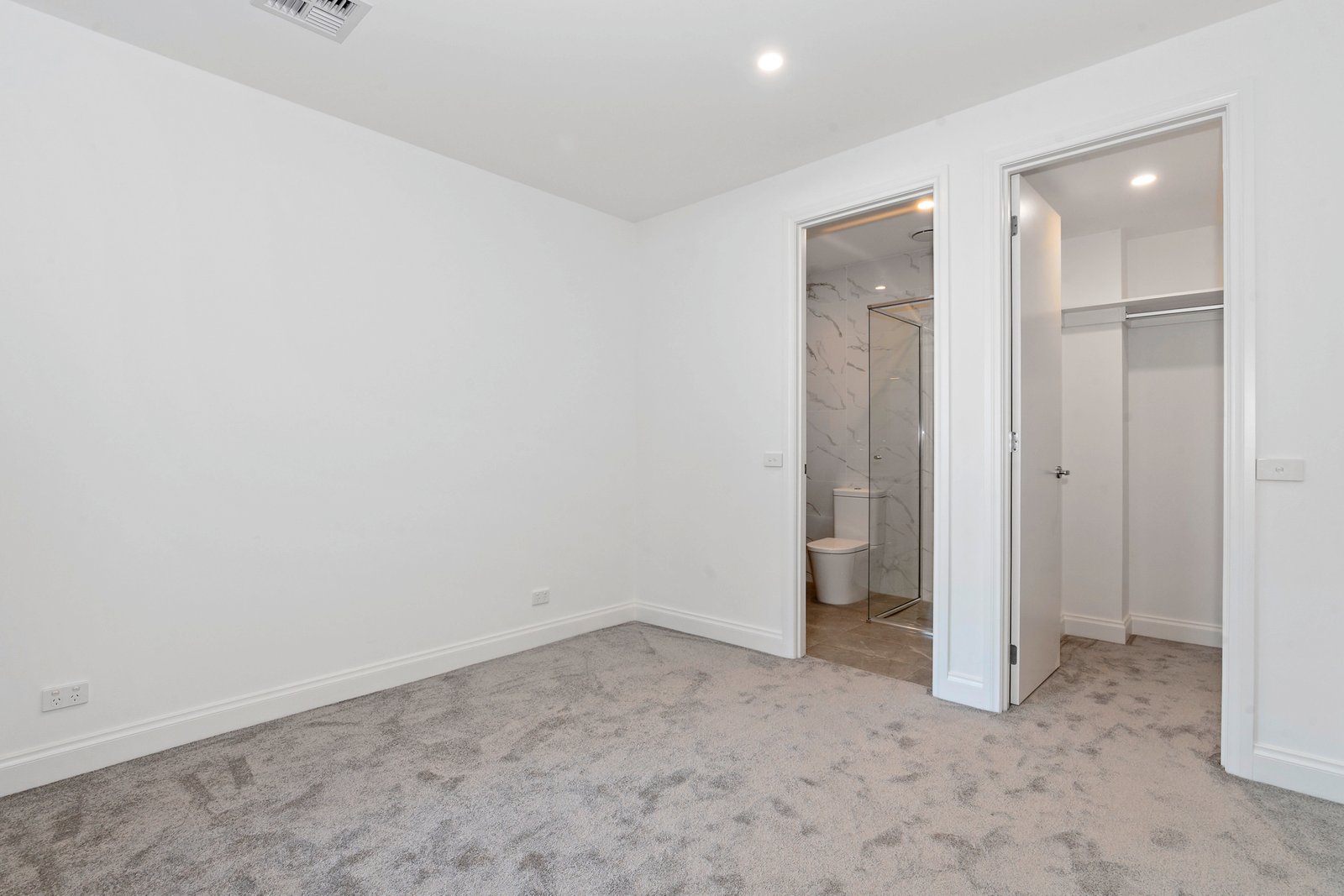 Gallery: 4/11 May Park Avenue
