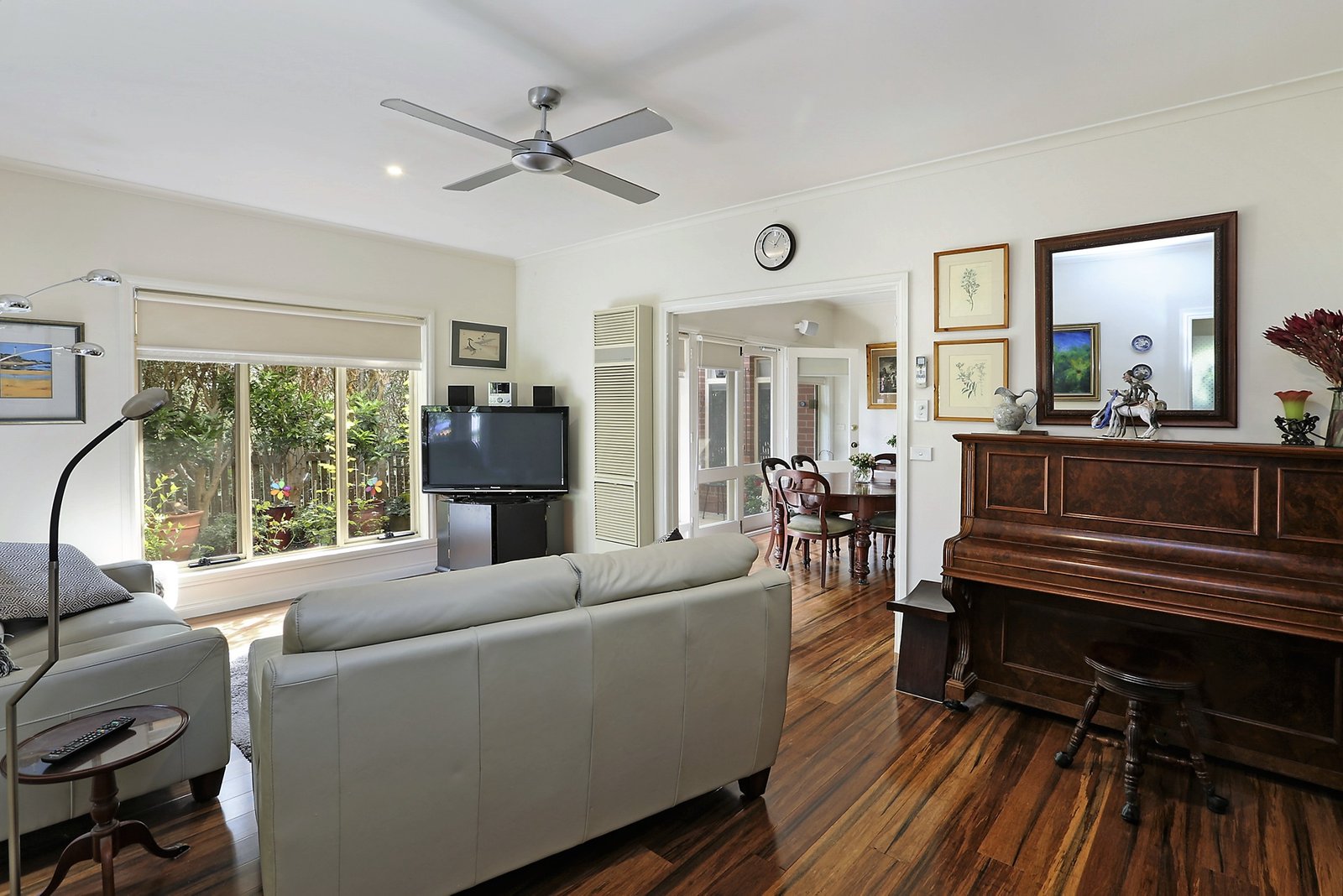Gallery: 4/11 Meakin Street
