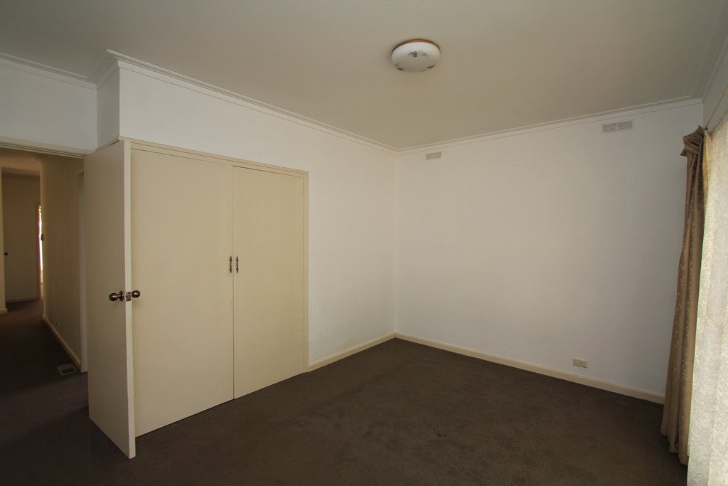 411 Russell Street NEWINGTON 11