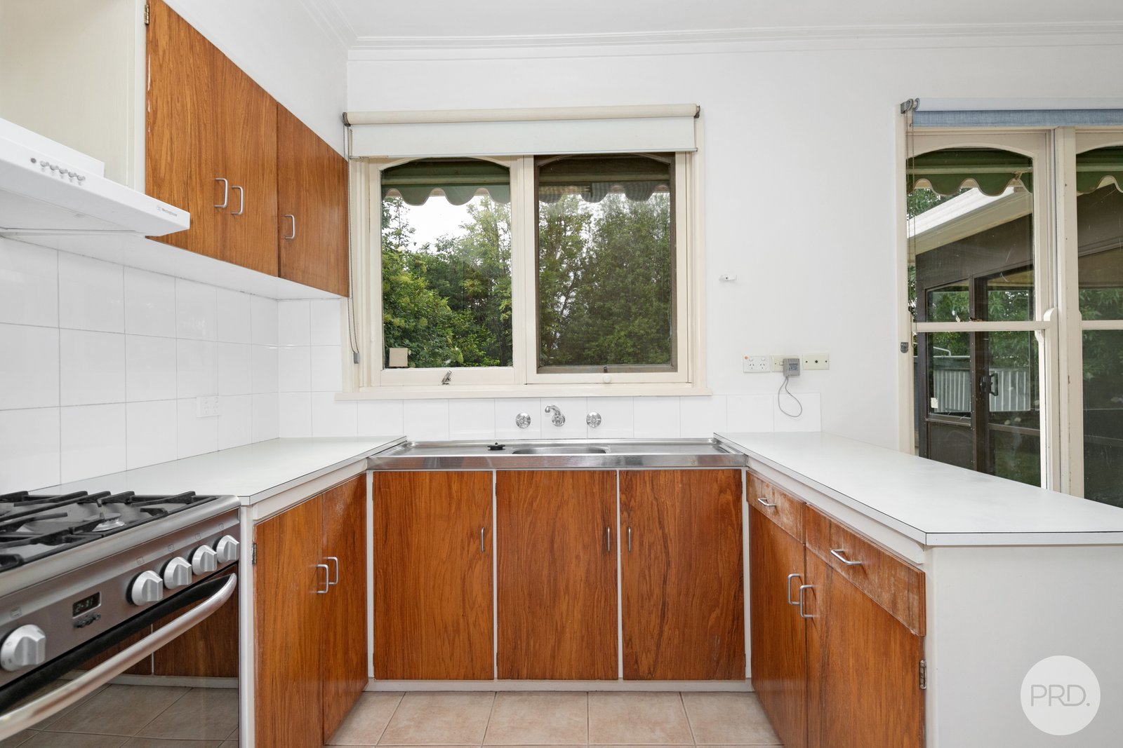 411 Russell Street NEWINGTON 7