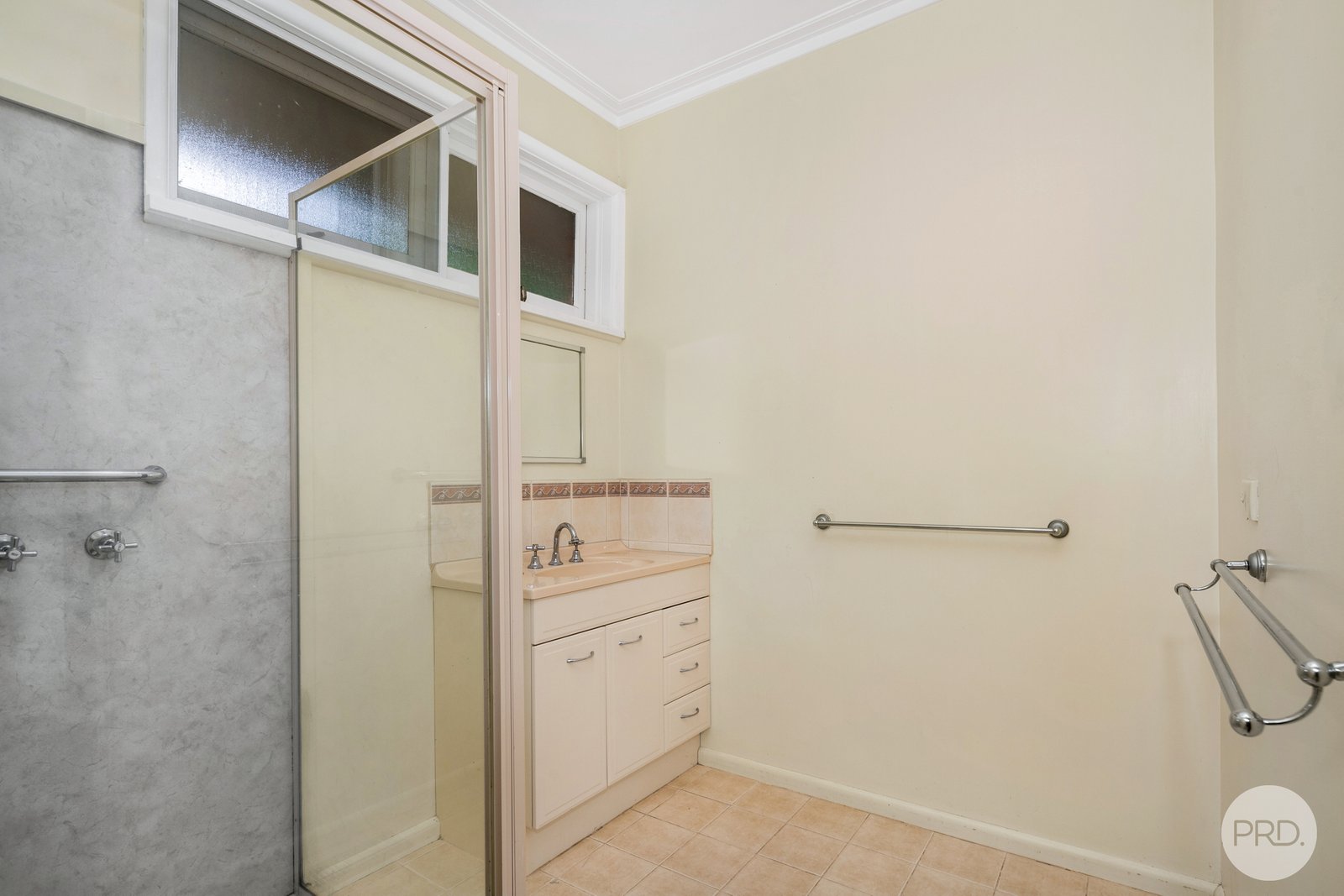 411 Russell Street NEWINGTON 10