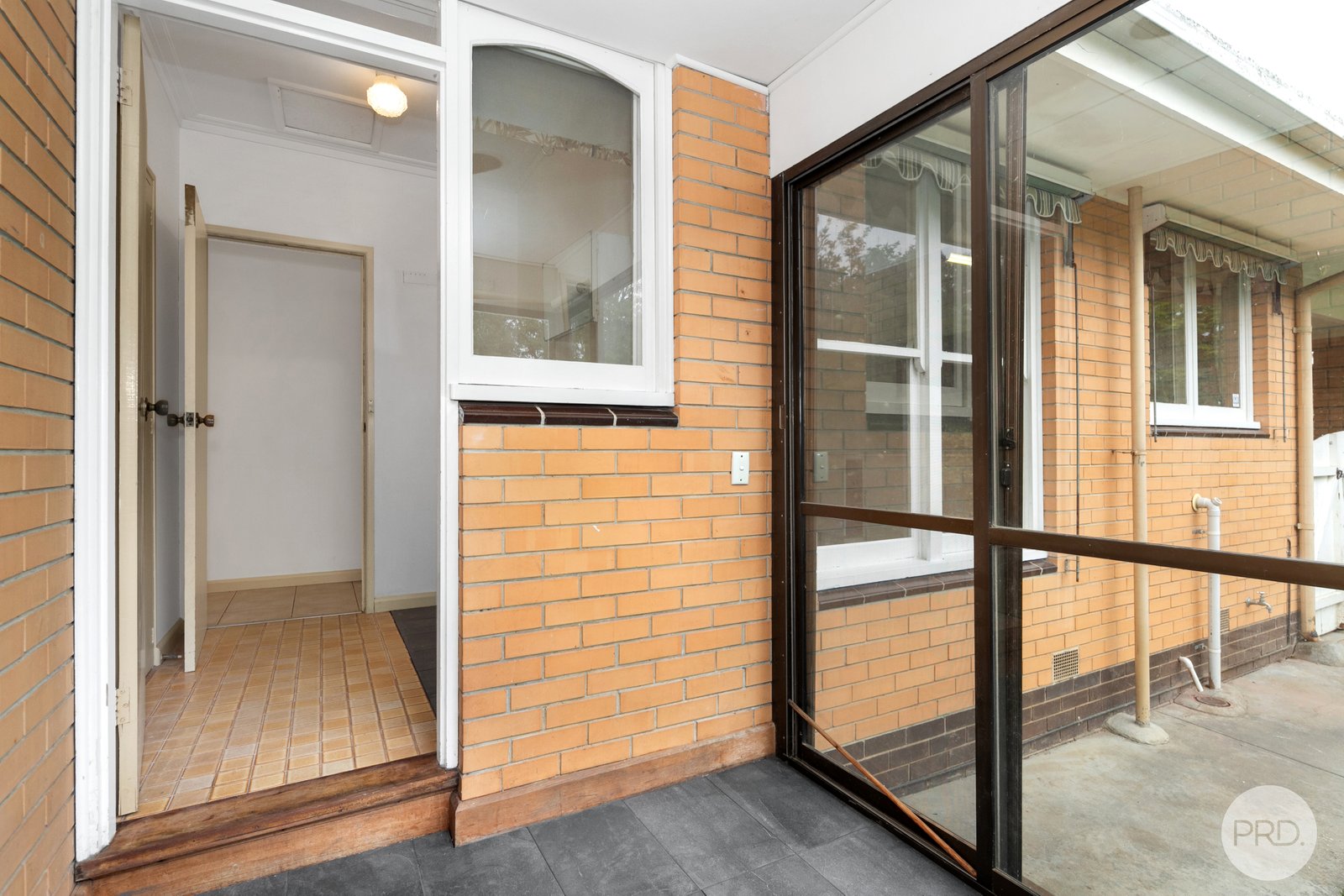 411 Russell Street NEWINGTON 13