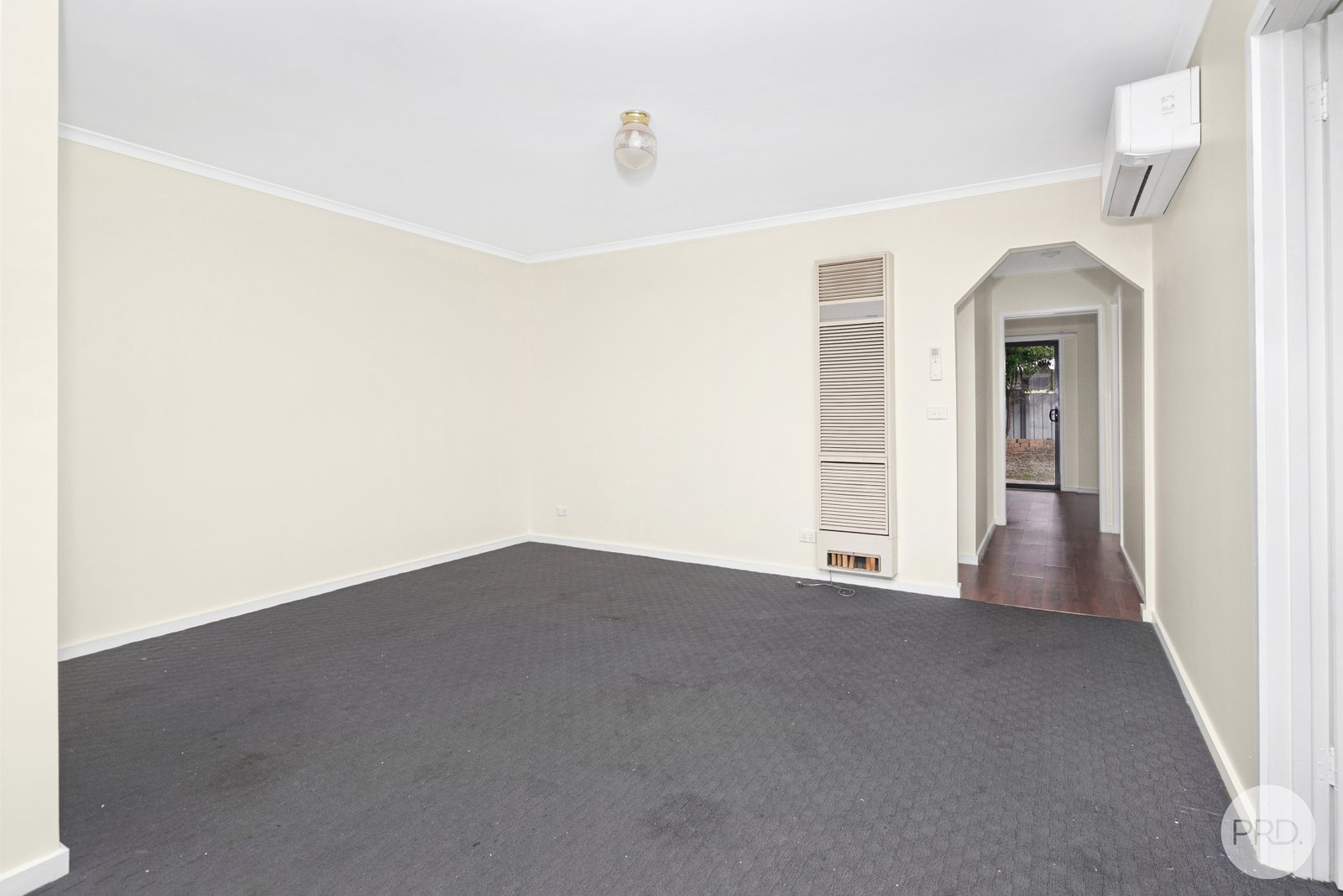 4/110 Park Street East  REDAN 4