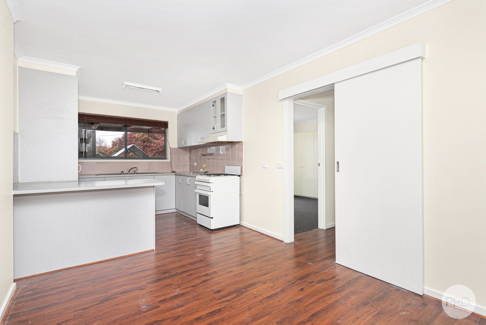 4/110 Park Street East  REDAN 5