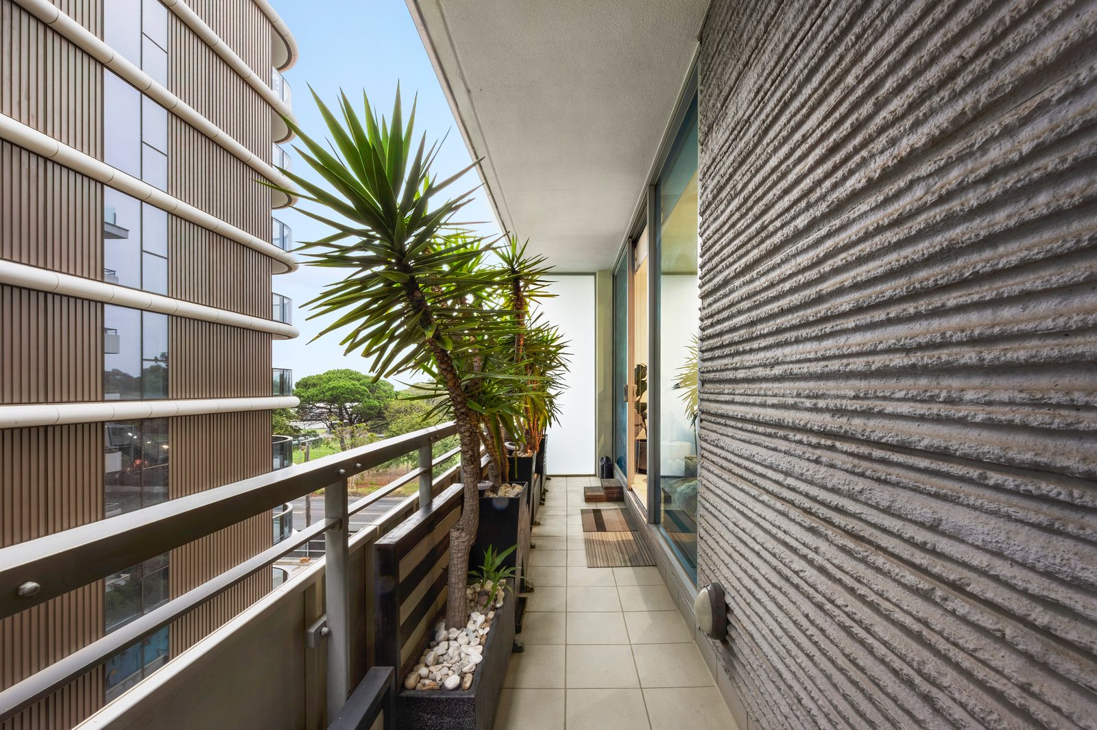 411/1 Roy Street, Melbourne, 3004