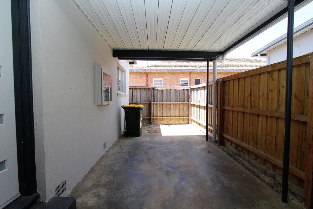 4/1110 Gregory Street LAKE WENDOUREE 8