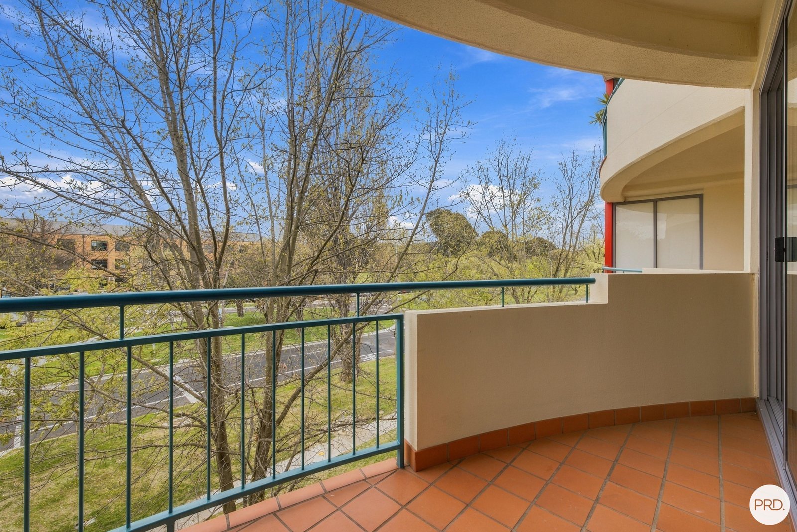 411/107 Canberra Avenue GRIFFITH 16