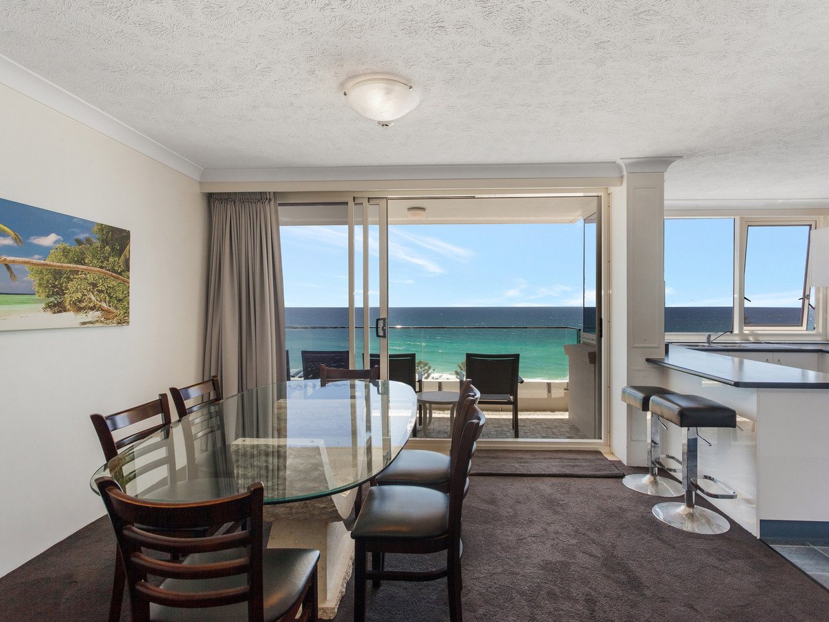 41/114 The Esplanade Burleigh Heads 4