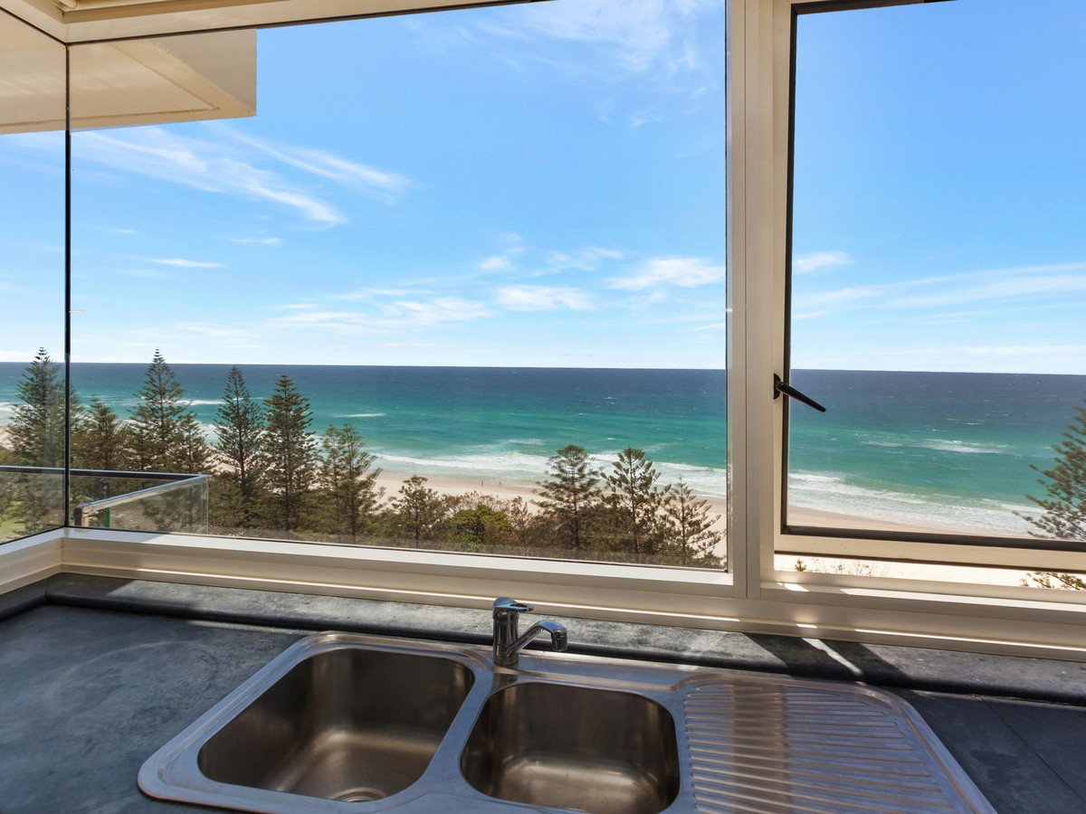 41/114 The Esplanade Burleigh Heads 7