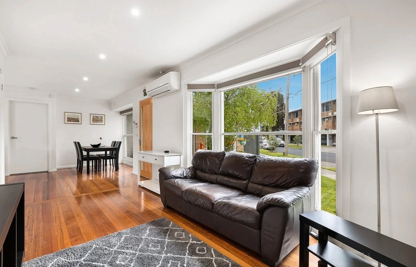 Gallery: 4/112 Warrigal Road
