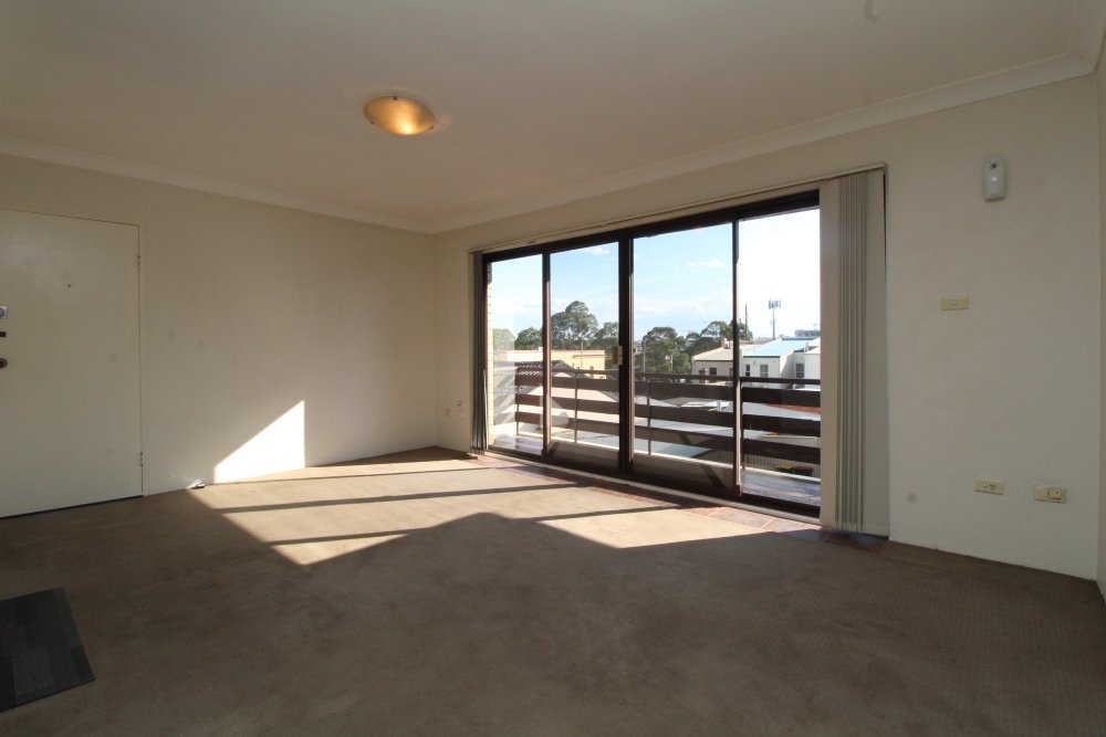 4/113 Wellbank Street NORTH STRATHFIELD 3