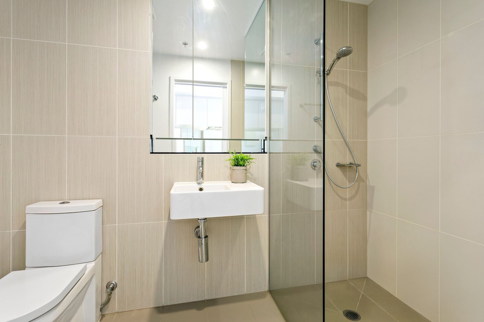 Gallery: 411/31 Malcolm Street