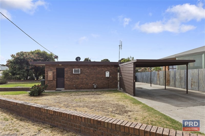 4/114 Wood Street LONG GULLY 1
