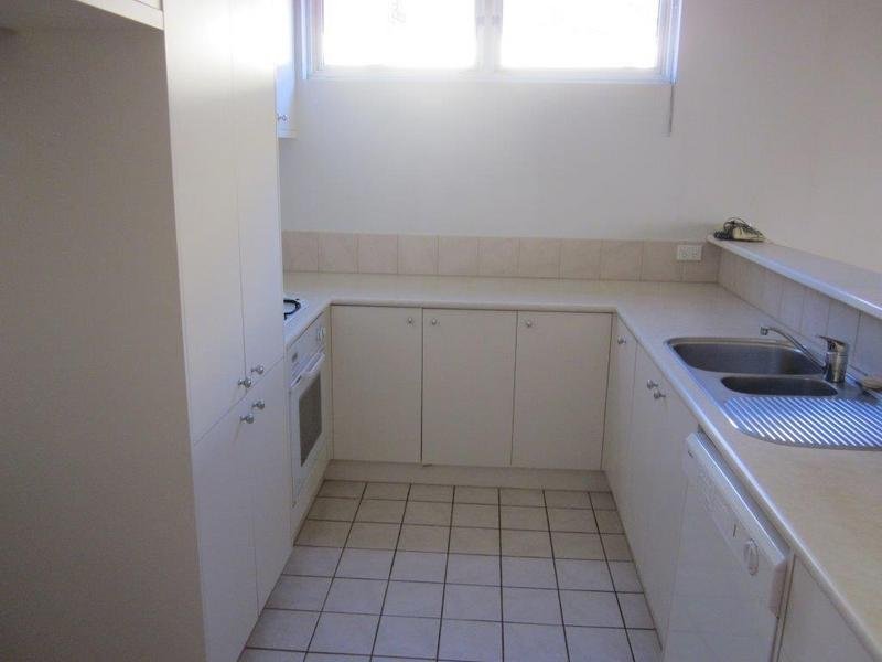 Gallery: 41/156 Beaconsfield Parade