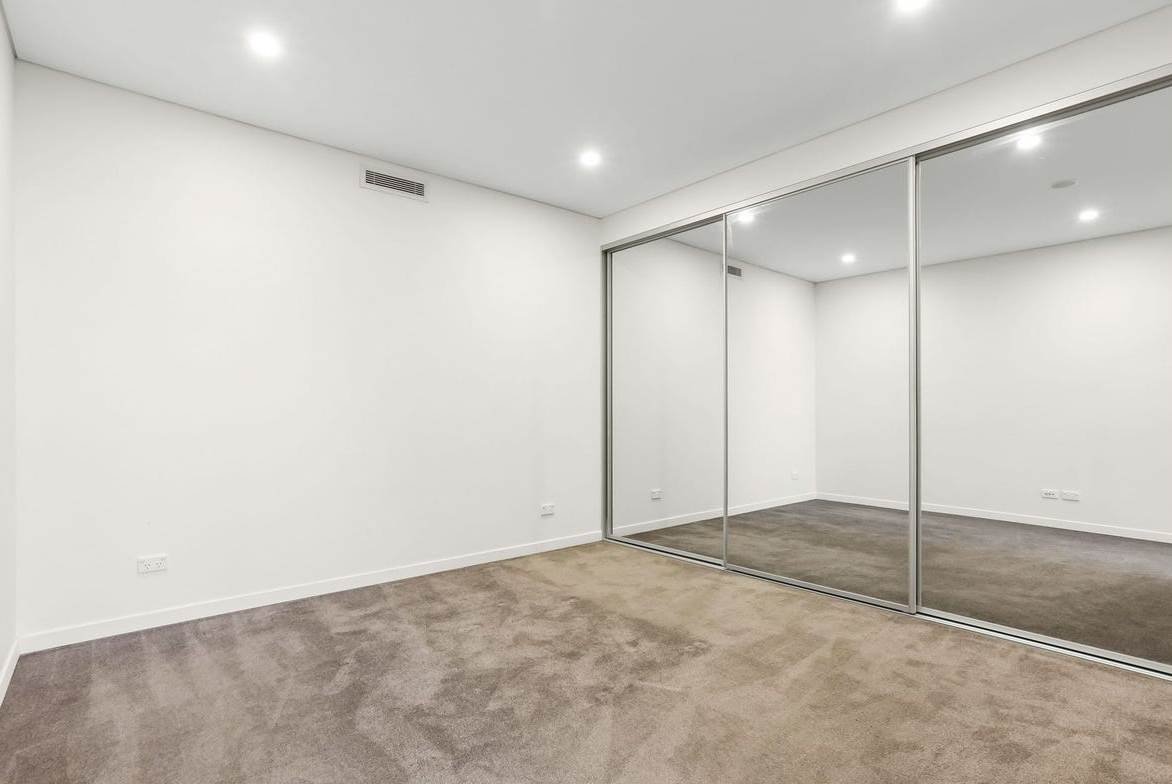 411/6 Bay Street BOTANY 2