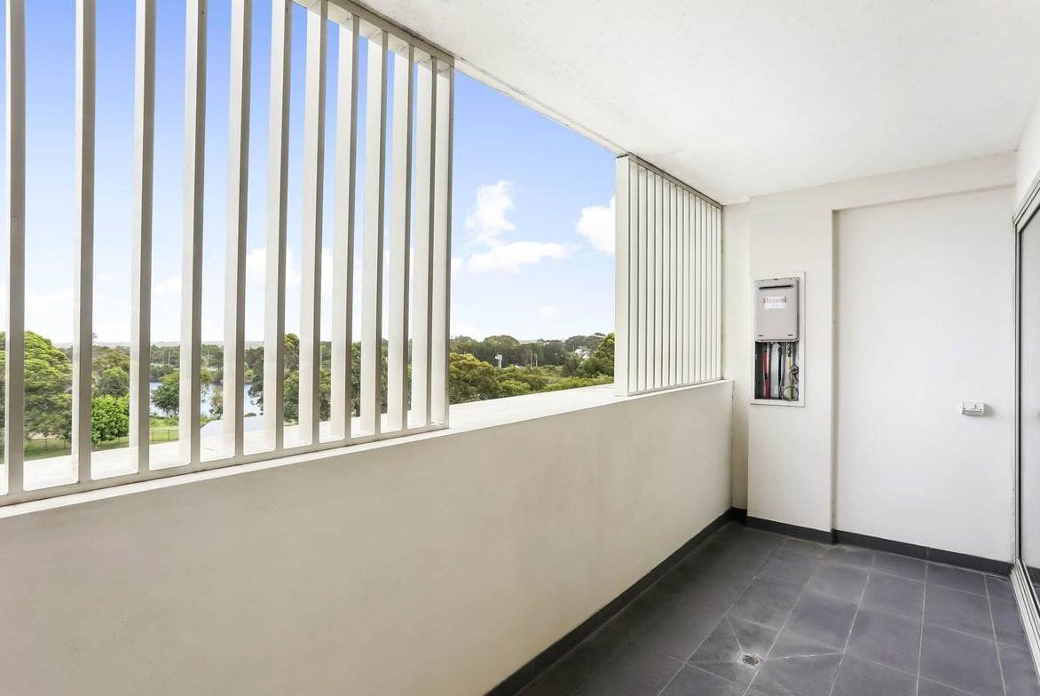 411/6 Bay Street BOTANY 3