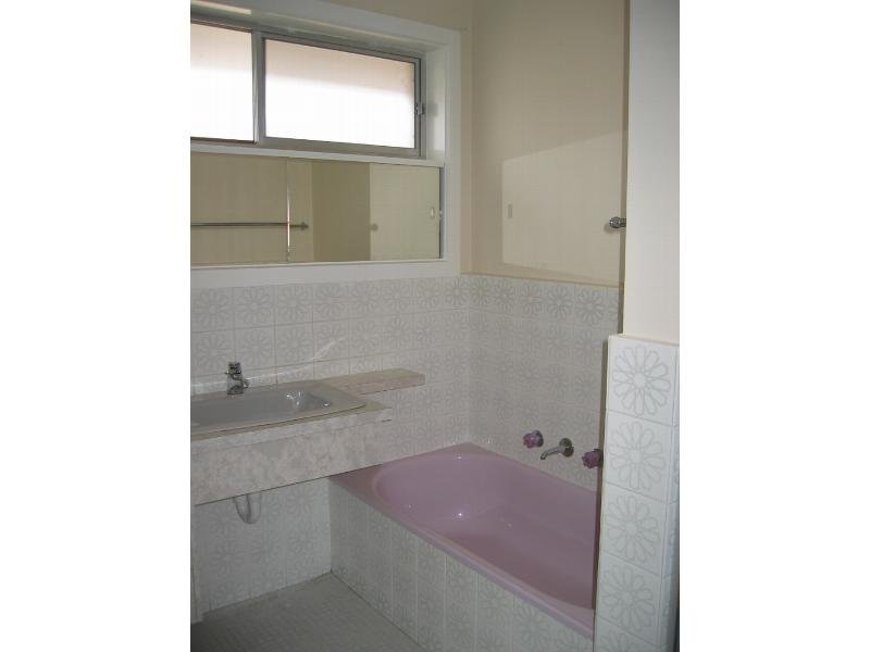 Gallery: 4/117 Balcombe Road