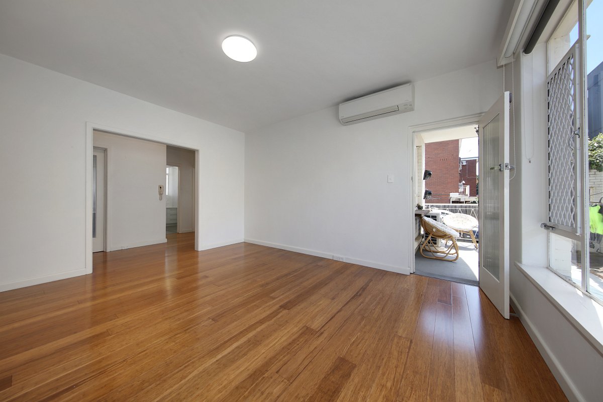 Gallery: 4/117 Westbury Street
