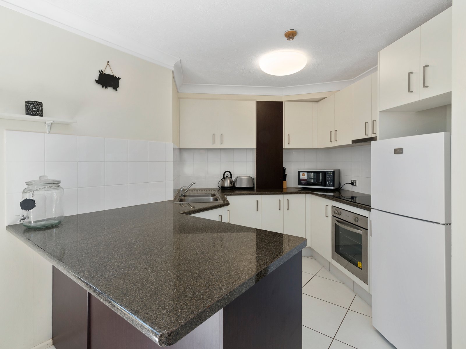 4/1187 Gold Coast Highway PALM BEACH 4