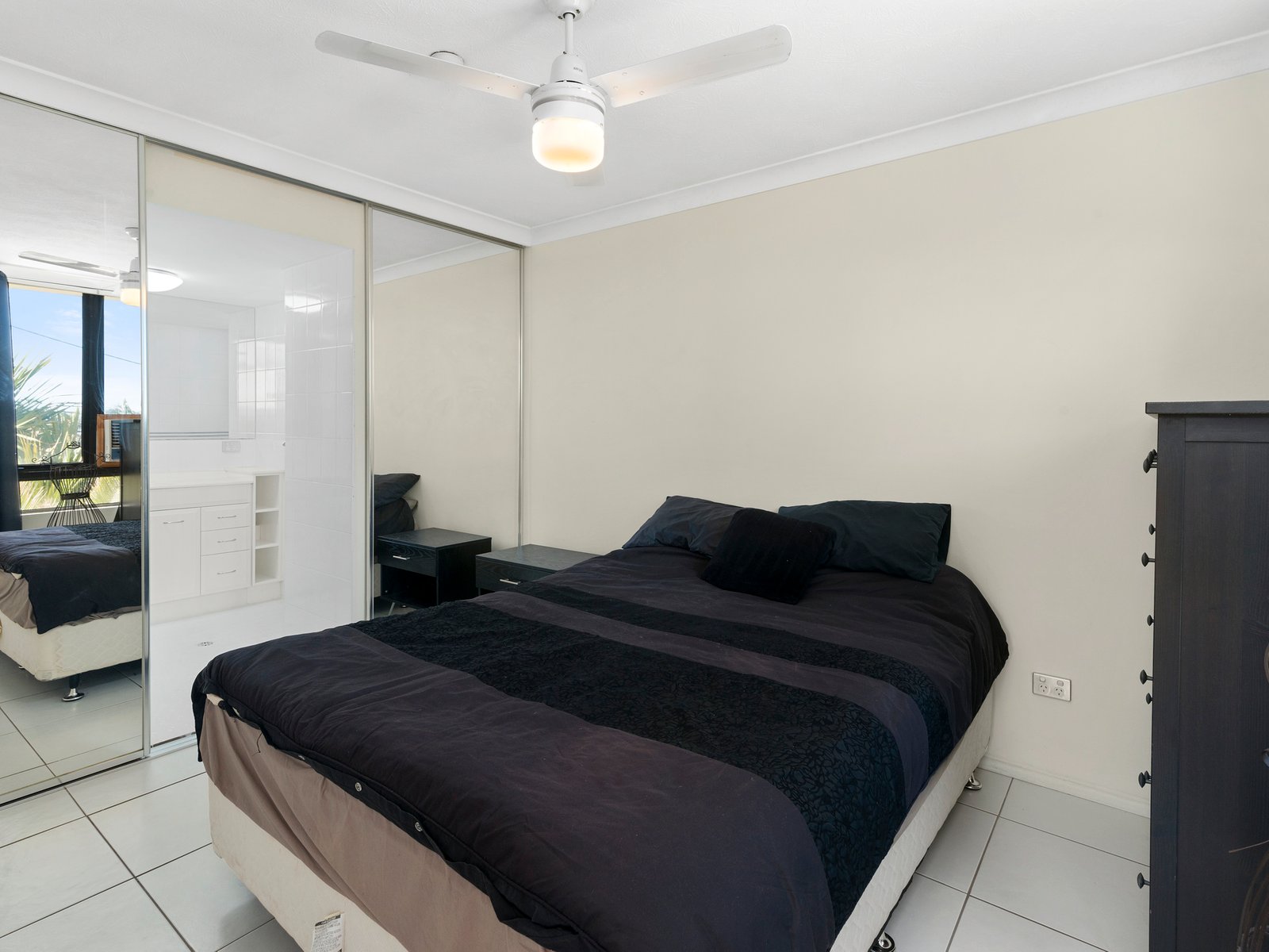 4/1187 Gold Coast Highway PALM BEACH 5