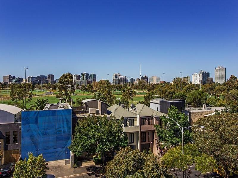 Gallery: 41/197 Canterbury Road