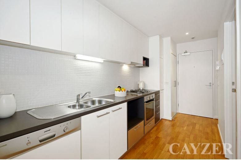 Gallery: 411/99 Nott Street