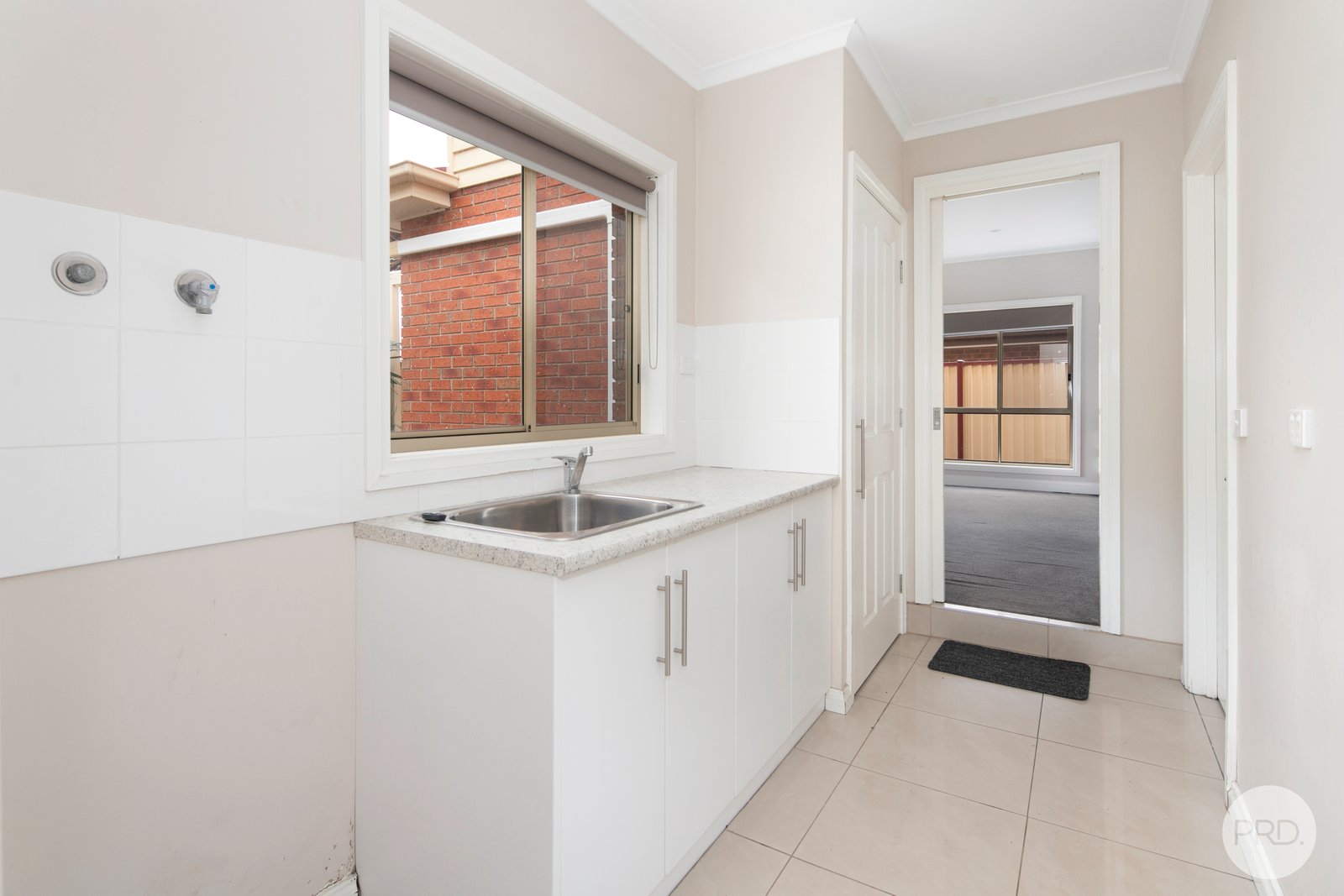 411c Pleasant Street South BALLARAT CENTRAL 8