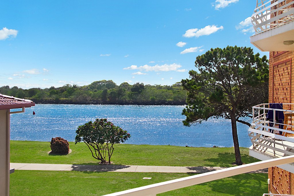 4/12 Endeavour Parade TWEED HEADS 1
