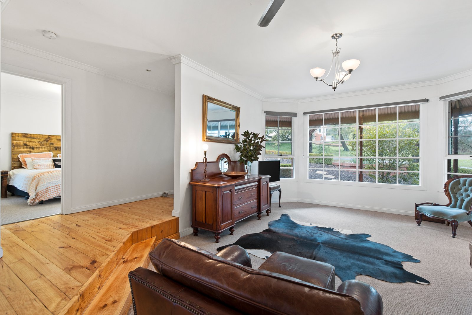 412 Fussell Street CANADIAN 2