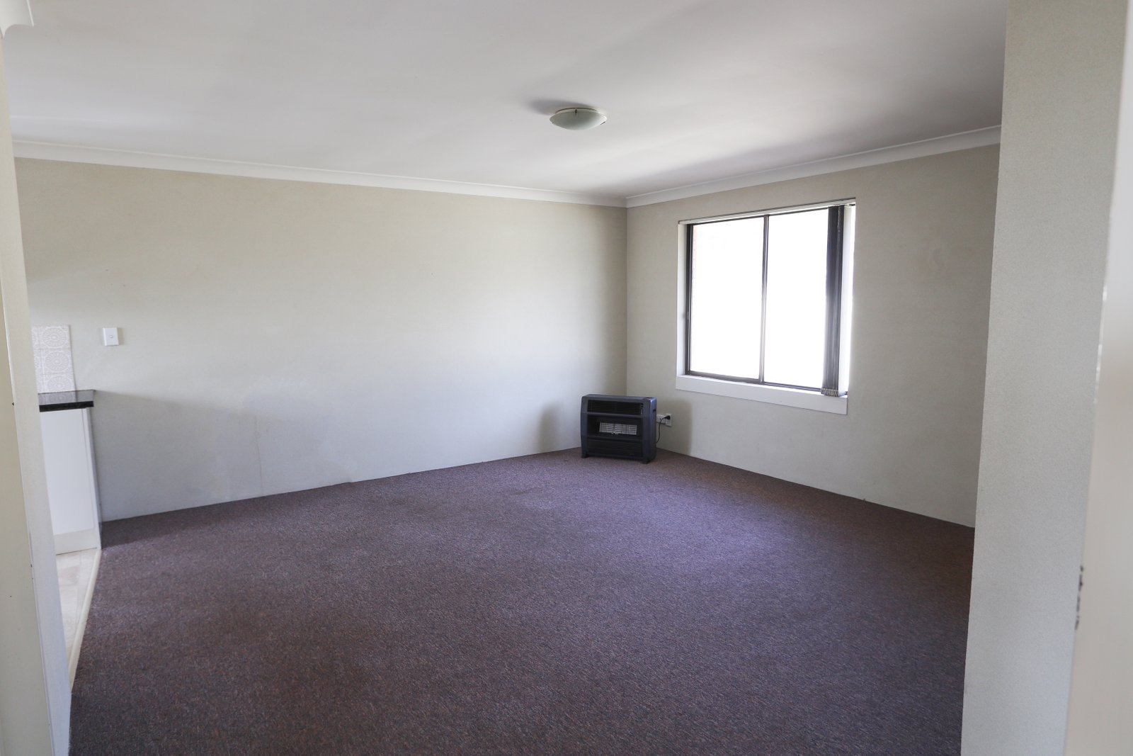 4/12 Gilbert Street TUMBARUMBA 3