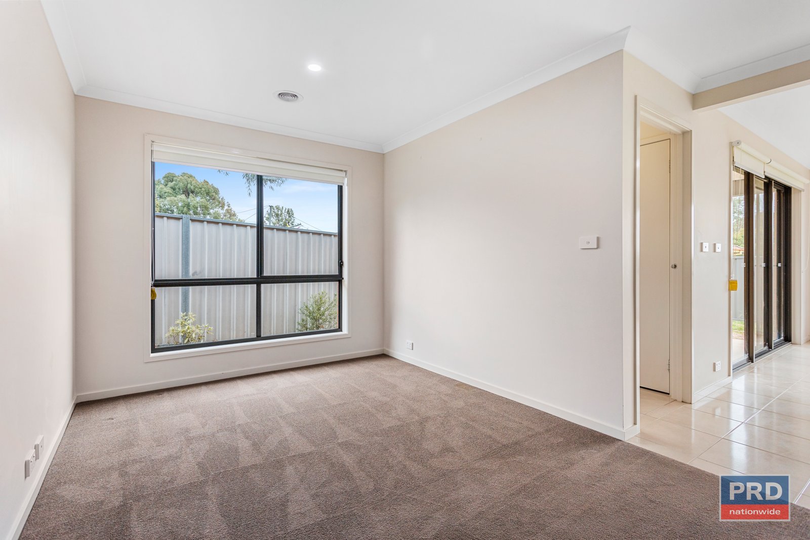 4/12 Heinz Street WHITE HILLS 7