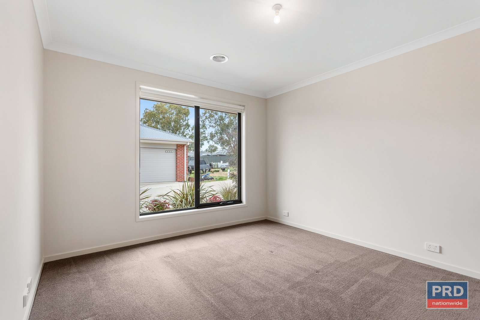 4/12 Heinz Street WHITE HILLS 10