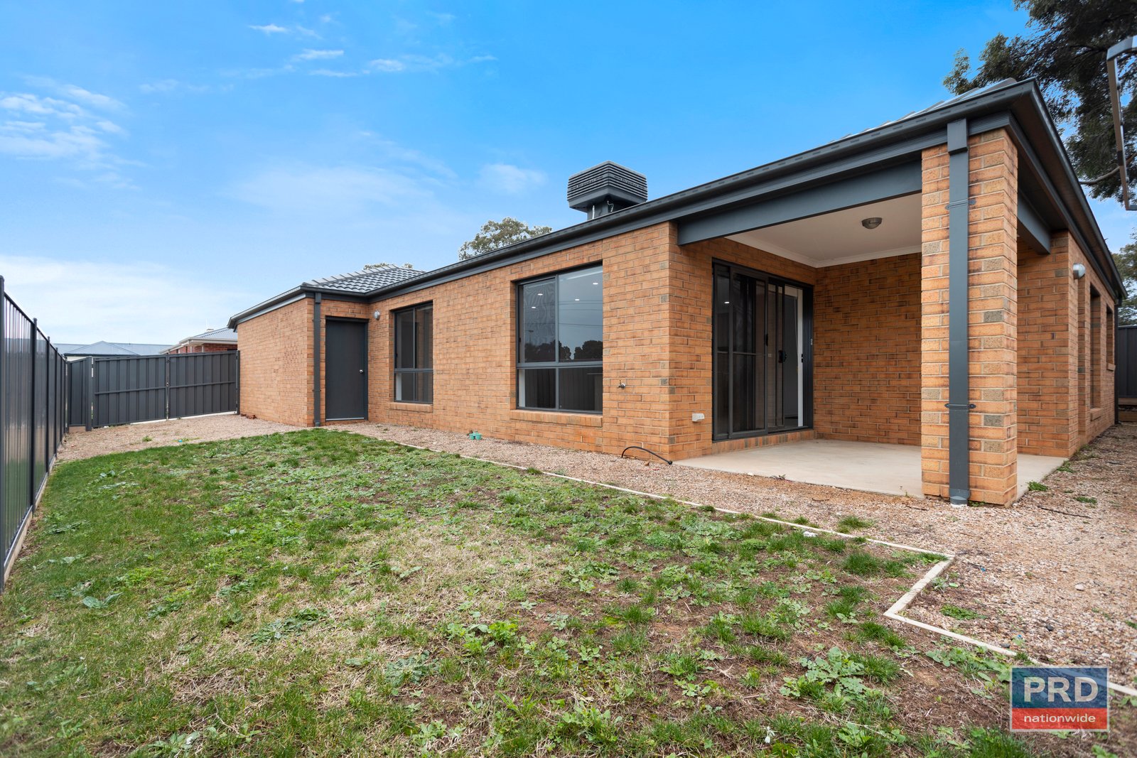 4/12 Heinz Street WHITE HILLS 14