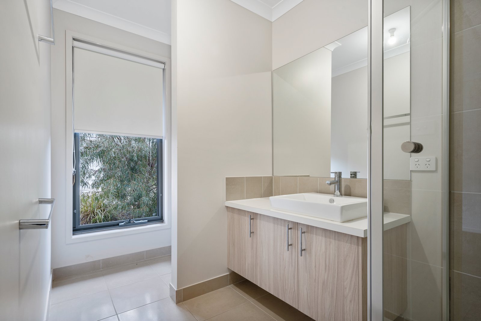 4/12 Heinz Street WHITE HILLS 7