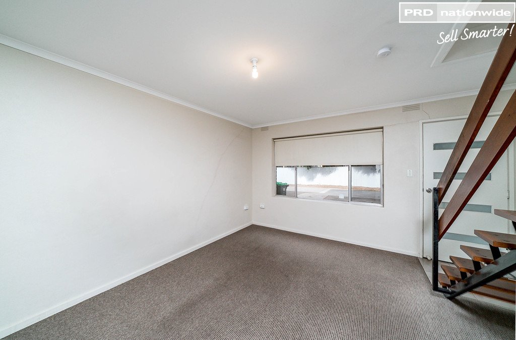 4/12 Higgins Avenue WAGGA WAGGA 3