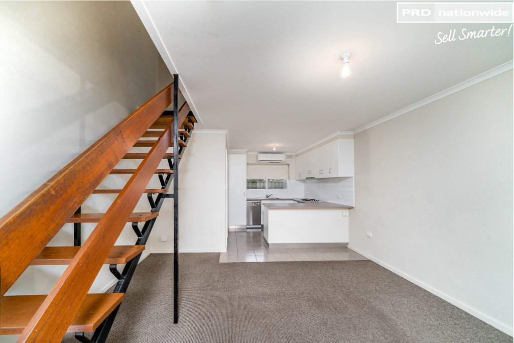 4/12 Higgins Avenue WAGGA WAGGA 4