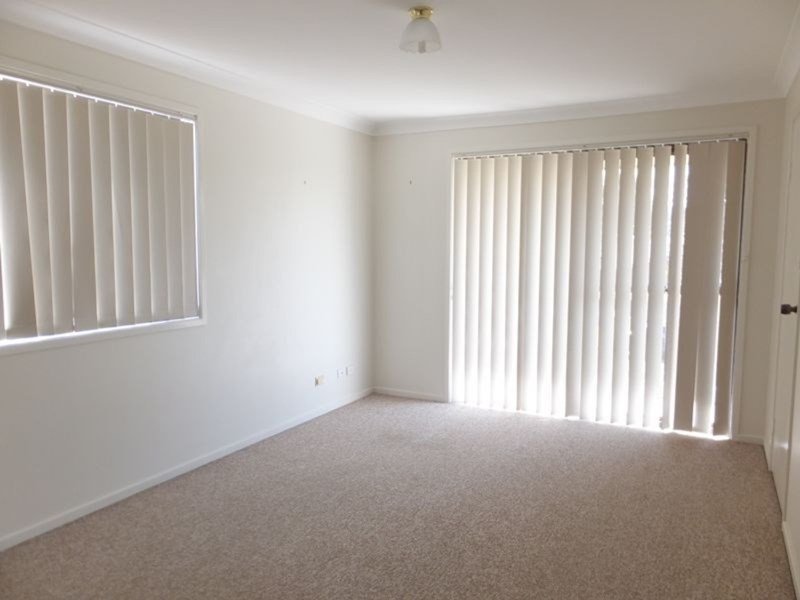 4/12 Illoura Street TAMWORTH 5