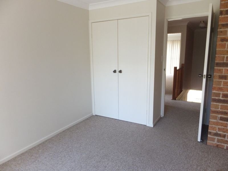 4/12 Illoura Street TAMWORTH 6