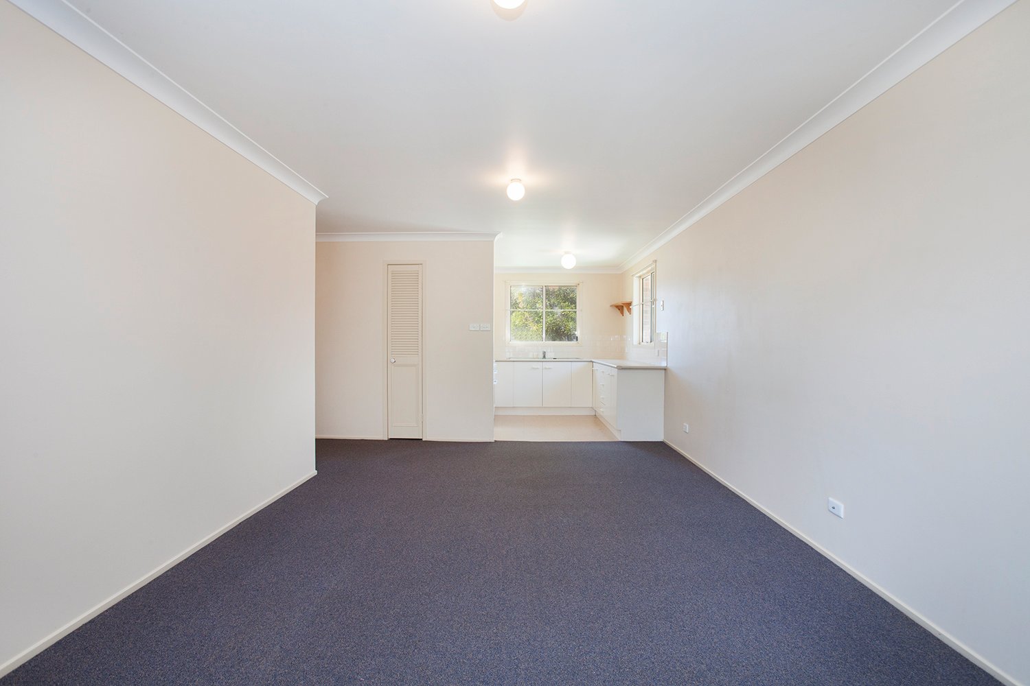 4/12 Proserpine Close ASHTONFIELD 4