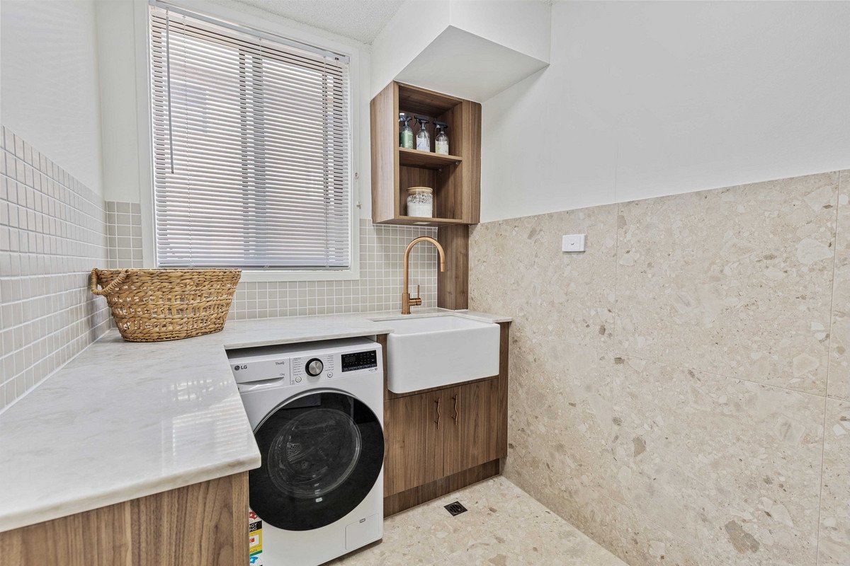 4/12 Second Avenue Broadbeach 11